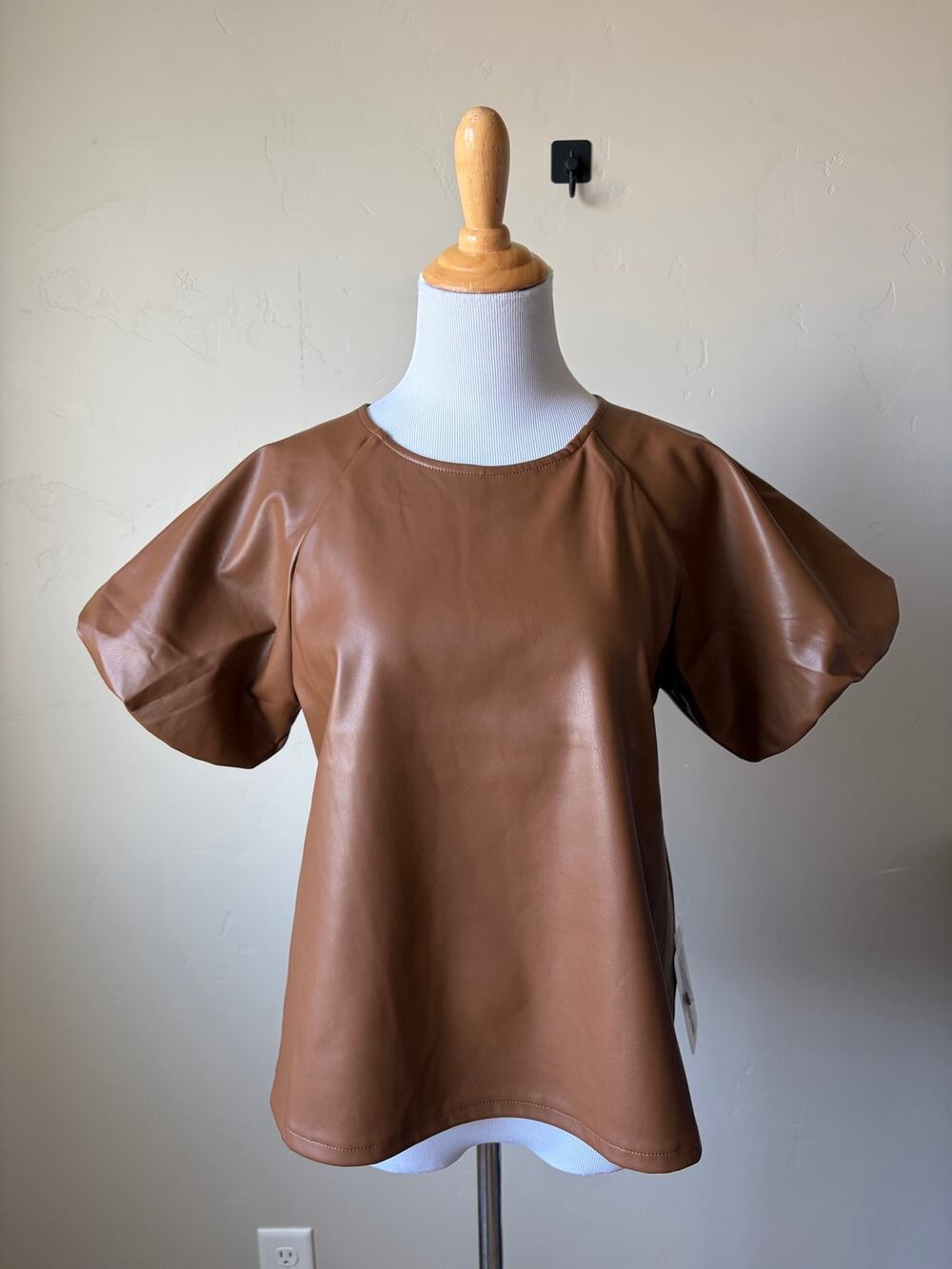 Mikarose Brown Faux Leather Short Puff Sleeved Blouse Sz L NWT Office Teacher